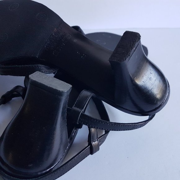 Amalfi by Rangoni Strappy High Heel Sandal Size 9 - Picture 6 of 6